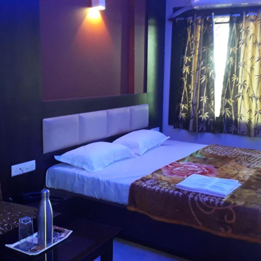 Hotel Siddhi Vinayak Puri Zewnętrze zdjęcie